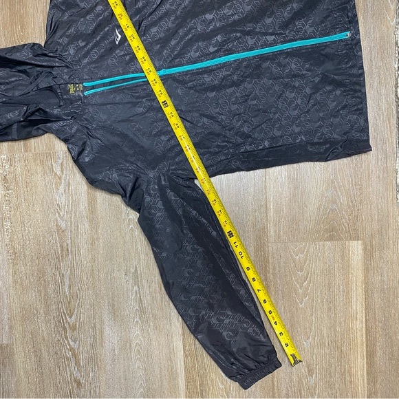 Everlast  Gray Jacket with Teal Accents - Picture 5 of 6